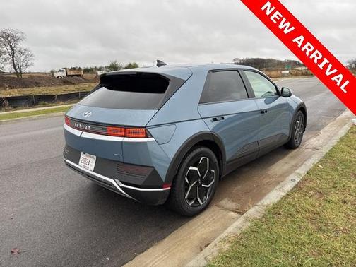 2022 Hyundai IONIQ 5 SEL