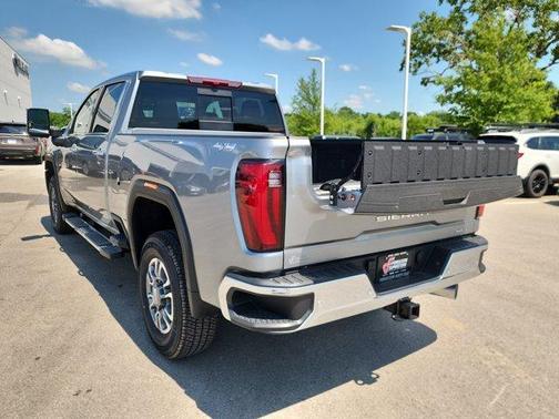 2025 GMC Sierra 2500 SLT
