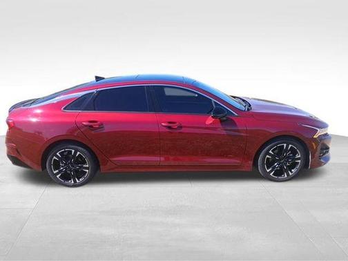 Passion Red 2022 Kia K5 GT-Line