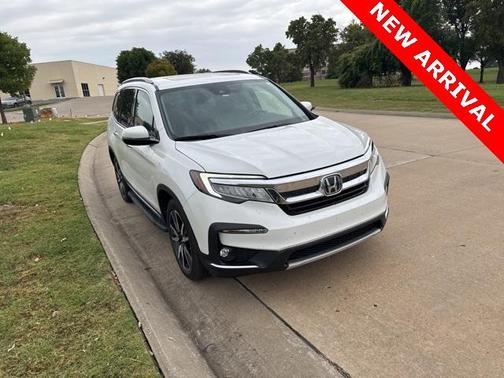 2022 Honda Pilot Touring 7-Passenger