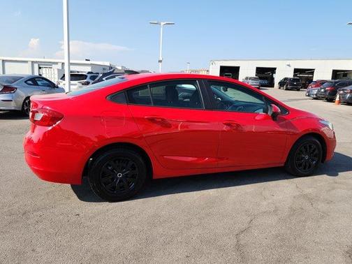 2018 Chevrolet Cruze LS