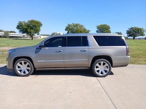 2019 Cadillac Escalade ESV Premium Luxury