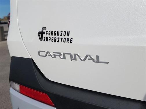 2026 Kia Carnival LXS