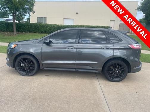 2019 Ford Edge ST