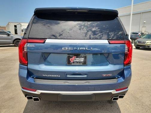 2025 GMC Yukon Denali