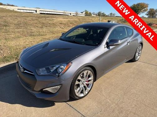2015 Hyundai Genesis Coupe 3.8 Base