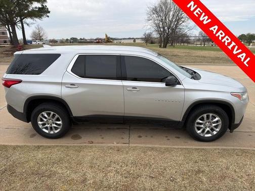 2021 Chevrolet Traverse LS