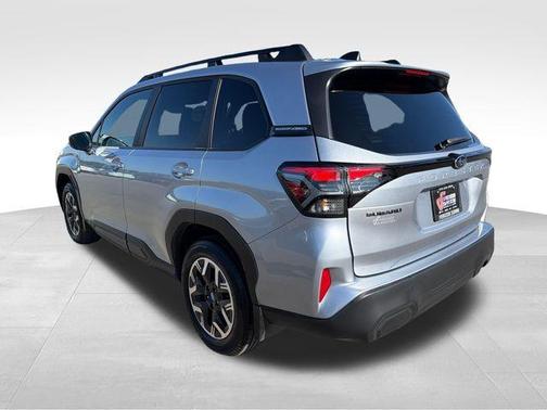 Ice Silver Metallic 2026 Subaru Forester Premium