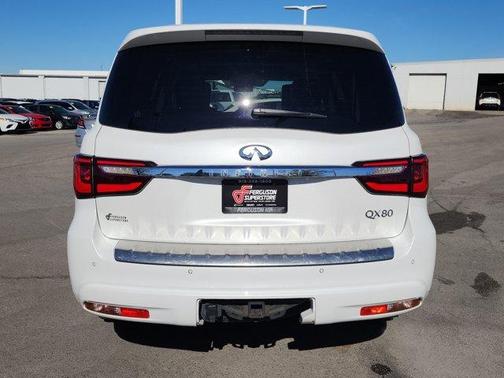 2018 INFINITI QX80 Base