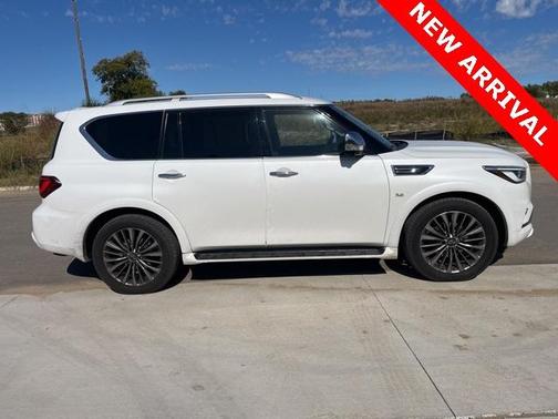 2018 INFINITI QX80 Base