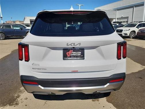2025 Kia Sorento S