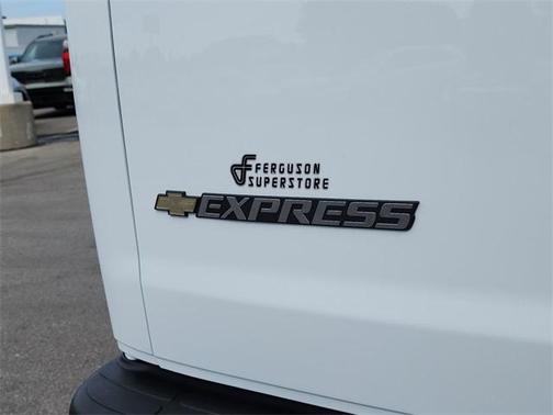2025 Chevrolet Express 2500 Work Van
