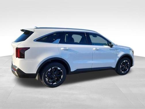 Glacial White Pearl 2026 Kia Sorento S