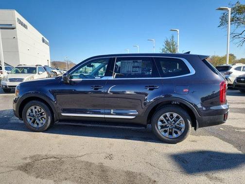2025 Kia Telluride LX