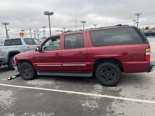 2005 Chevrolet Suburban LT