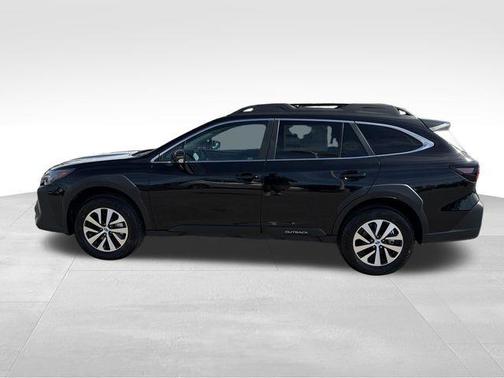 Crystal Black Silica 2025 Subaru Outback Premium