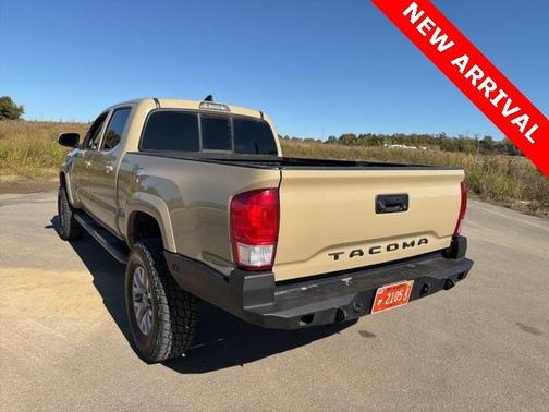 2017 Toyota Tacoma SR5