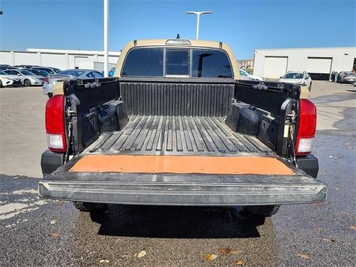 2017 Toyota Tacoma SR5