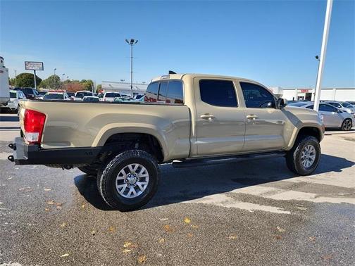 2017 Toyota Tacoma SR5