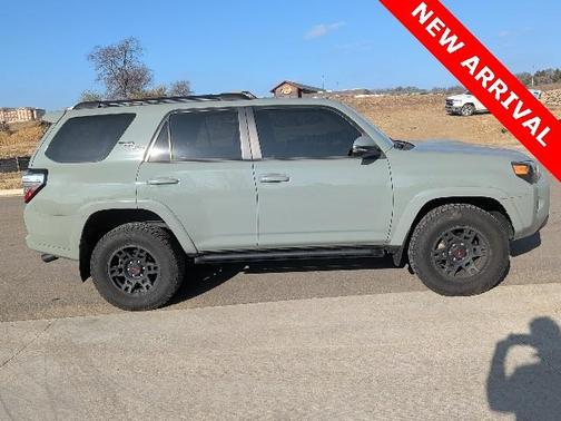 2022 Toyota 4Runner TRD Off Road Premium