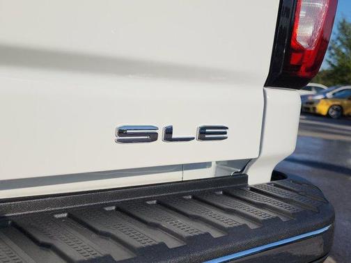 2026 GMC Sierra 2500 SLE