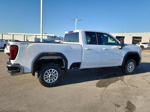 2026 GMC Sierra 2500 SLE