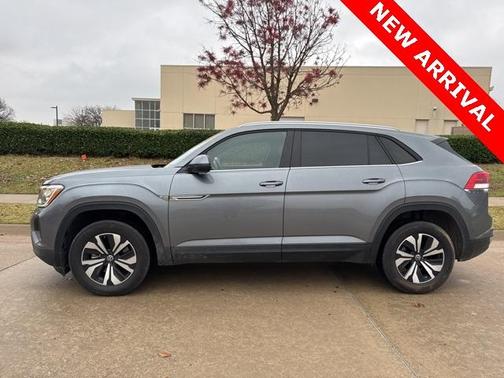 2024 Volkswagen Atlas Cross Sport 2.0T SE