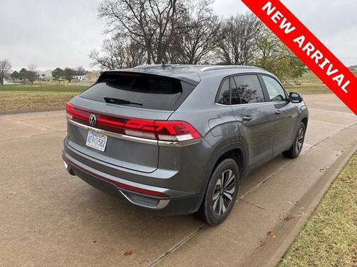 2024 Volkswagen Atlas Cross Sport 2.0T SE