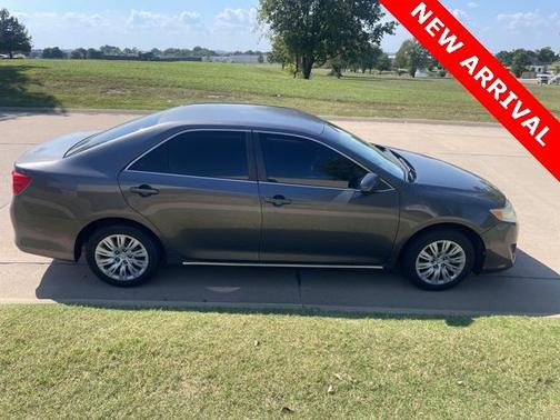 2013 Toyota Camry LE