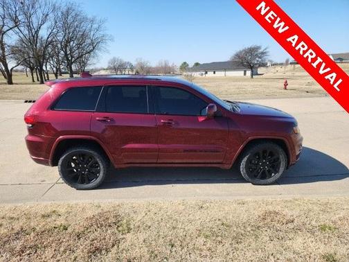 2019 Jeep Grand Cherokee Altitude