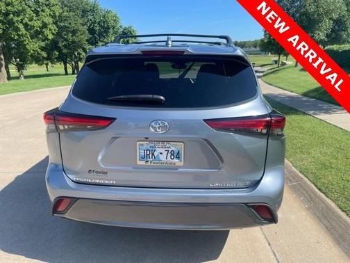 2022 Toyota Highlander Limited