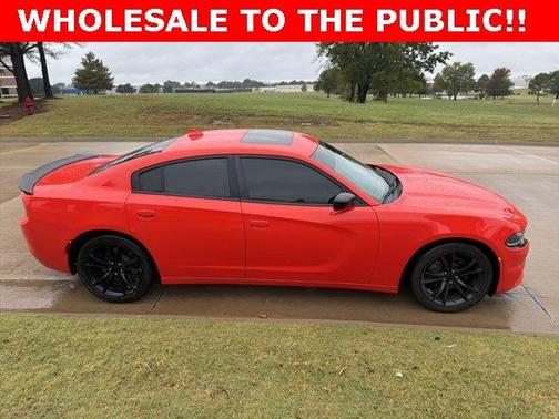 2016 Dodge Charger SXT