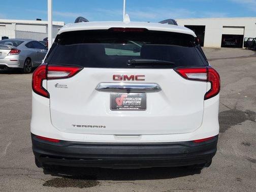2022 GMC Terrain SLE