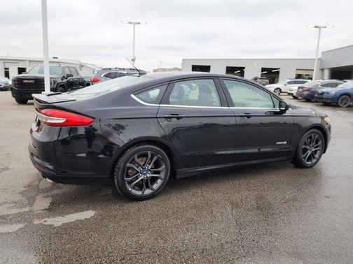 2018 Ford Fusion Hybrid SE
