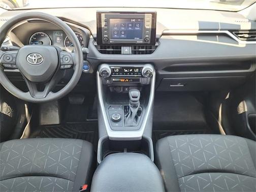 2022 Toyota RAV4 Hybrid XLE