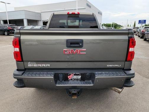 2017 GMC Sierra 2500 Denali