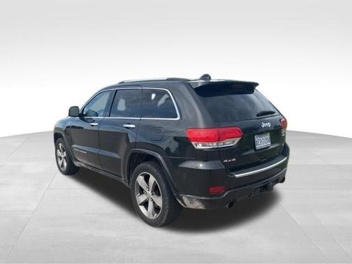 Brilliant Black Crystal Pearlcoat 2014 Jeep Grand Cherokee Overland