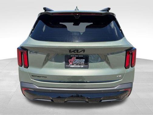 Jungle Green 2026 Kia Sorento X-Pro SX Prestige