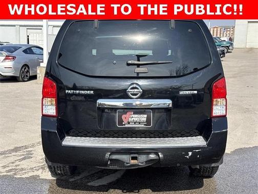 2011 Nissan Pathfinder Silver