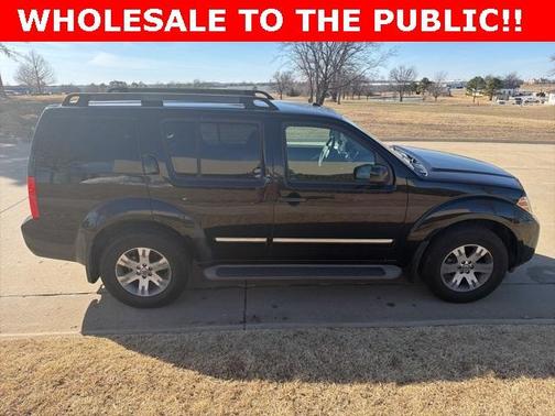 2011 Nissan Pathfinder Silver