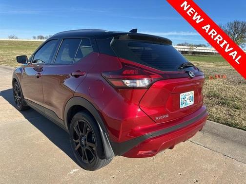 2022 Nissan Kicks SV