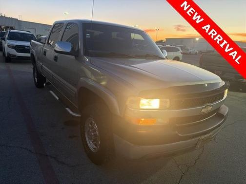 2001 Chevrolet Silverado 2500 LS H/D Crew Cab