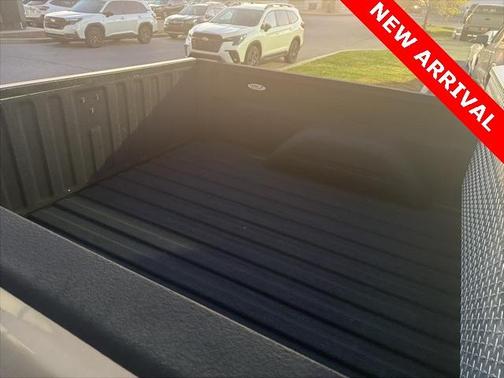 2001 Chevrolet Silverado 2500 LS H/D Crew Cab