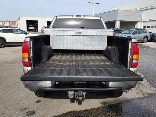 2001 Chevrolet Silverado 2500 LS H/D Crew Cab