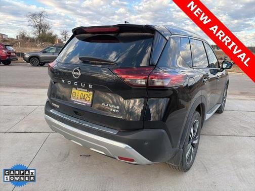 2023 Nissan Rogue Platinum