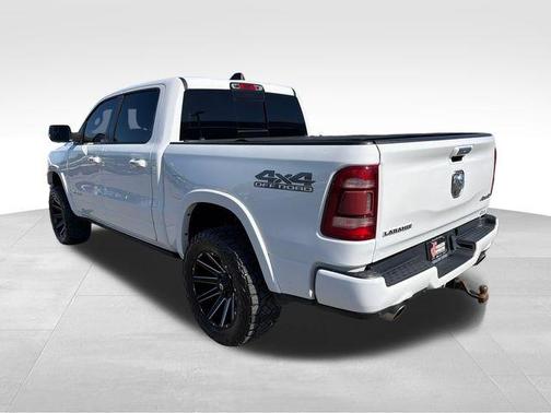 Bright White Clearcoat 2021 RAM 1500 Laramie