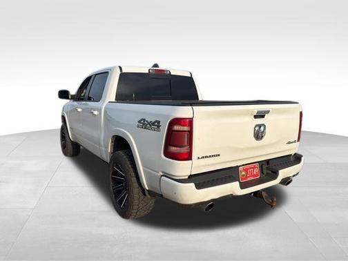 Bright White Clearcoat 2021 RAM 1500 Laramie
