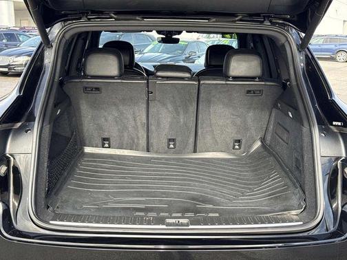 2019 Porsche Cayenne Base