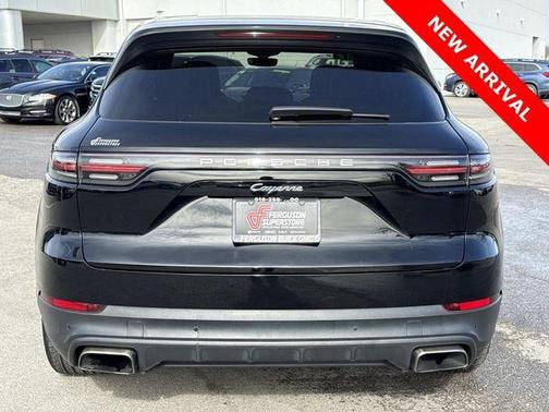 2019 Porsche Cayenne Base