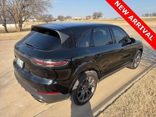 2019 Porsche Cayenne Base